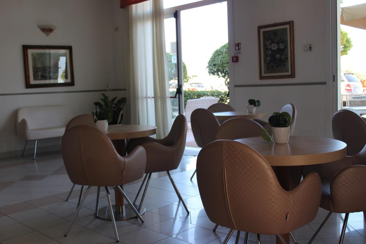Hotel Rosati Rimini Zewnętrze zdjęcie