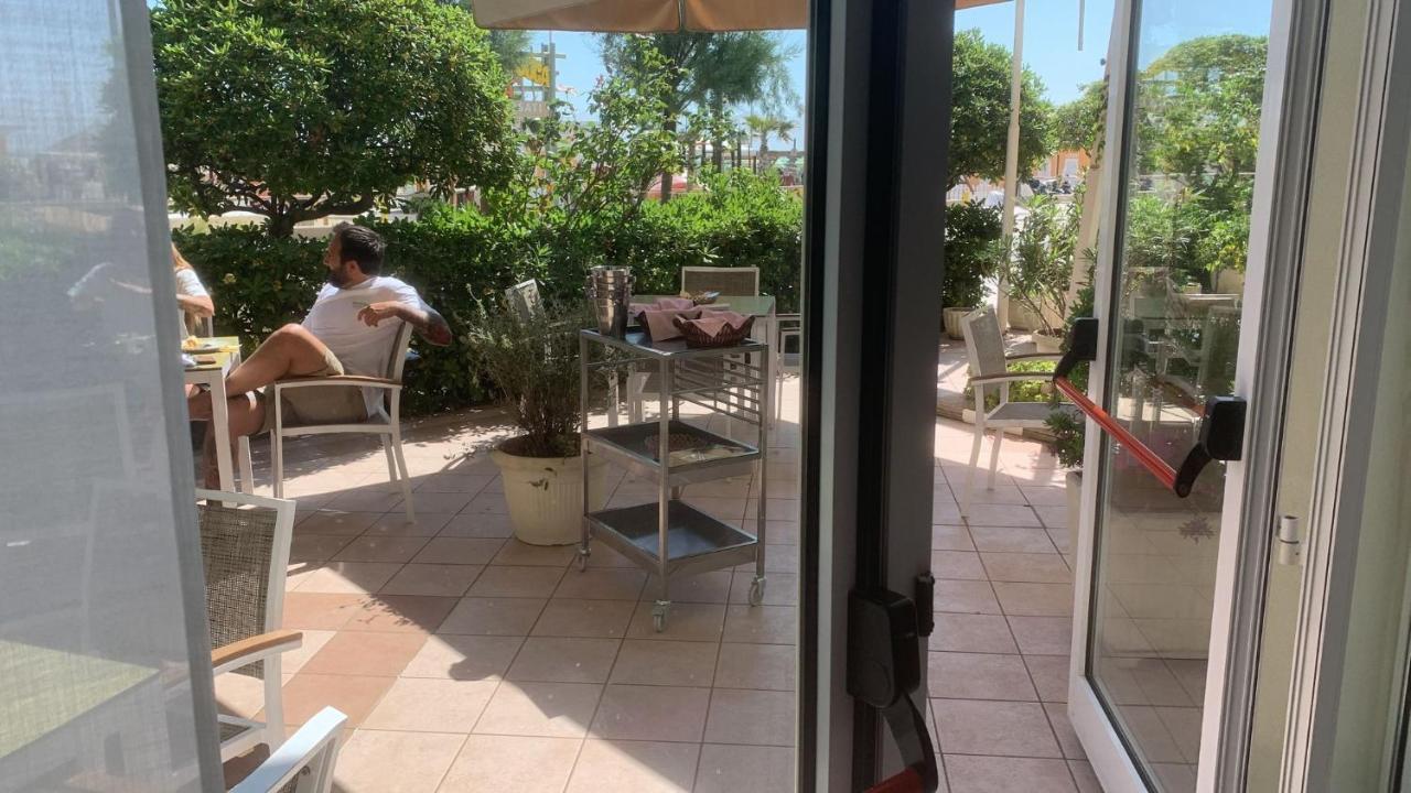 Hotel Rosati Rimini Zewnętrze zdjęcie